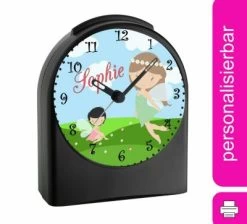 CreaDesign Kinder Funkwecker Personalisiert Mit Namen Fee Atom-/Funkuhr, 12-Stunden-Anzeigeformat, Schlummerfunktion, Nachtlicht, Geräuschlos/Ohne Ticken