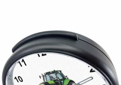 CreaDesign Kinder Funkwecker Personalisiert Mit Namen Traktor Atom-/Funkuhr, 12-Stunden-Anzeigeformat, Schlummerfunktion, Nachtlicht, Geräuschlos/Ohne Ticken – Bild 4