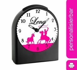 CreaDesign Kinder Funkwecker Personalisiert Mit Namen Cowboy Pferde Atom-/Funkuhr, 12-Stunden-Anzeigeformat, Schlummerfunktion, Nachtlicht, Geräuschlos/Ohne Ticken