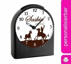 CreaDesign Kinder Funkwecker Personalisiert Mit Namen Cowboy Pferde Atom-/Funkuhr, 12-Stunden-Anzeigeformat, Schlummerfunktion, Nachtlicht, Geräuschlos/Ohne Ticken