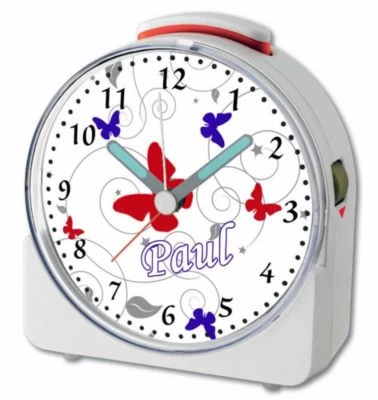 CreaDesign Kinder Funkwecker Weiß Personalisiert Mit Namen Schmetterling Blau Rot 12-Stunden-Anzeigeformat, Geräuschlos/Ohne Ticken, Nachtlicht – Bild 4