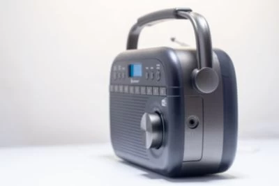 Soundmaster DAB280SW Tragbares DAB+ Und UKW-RDS Digitalradio Mit Kopfhörerbuchse – Bild 4